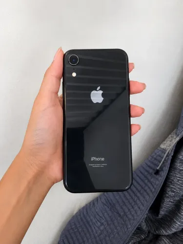 iPhone XR
