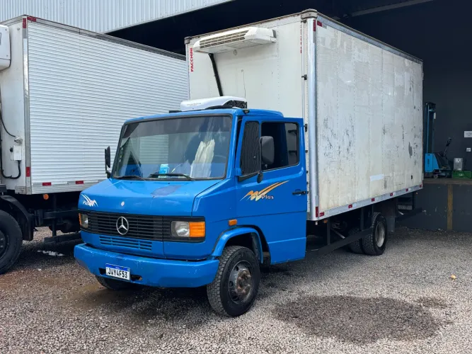 Mercedes 710