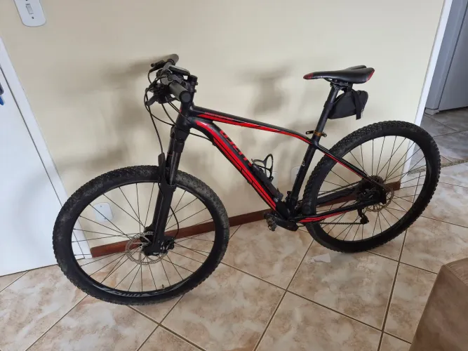 Bicicleta specialized hockhopper 