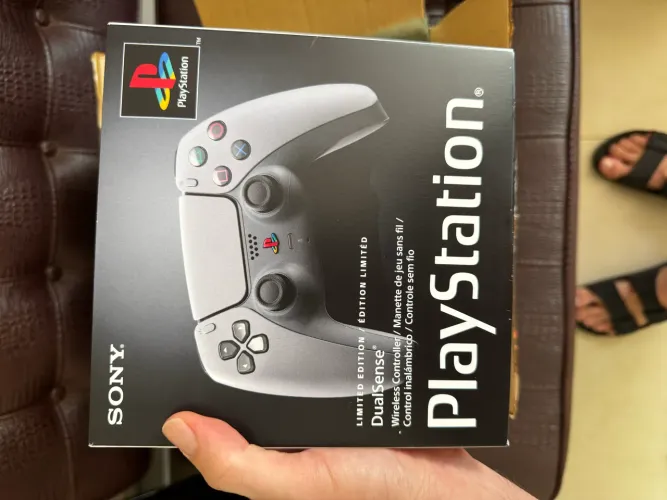 Dualsense PS5 30 Anos