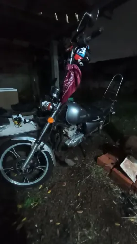 Intruder 125 custom