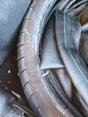 Pneu ( moto$350)