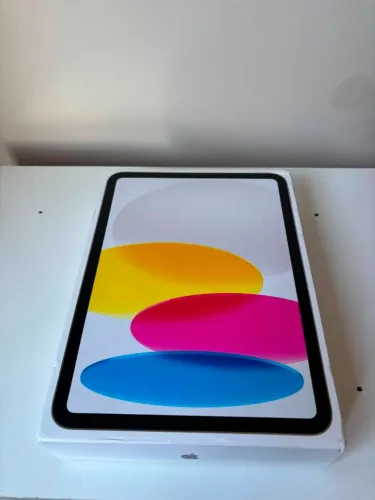 iPad 11 (11ª Geração) 128GB - Open Box / Impecável (Sem marcas)