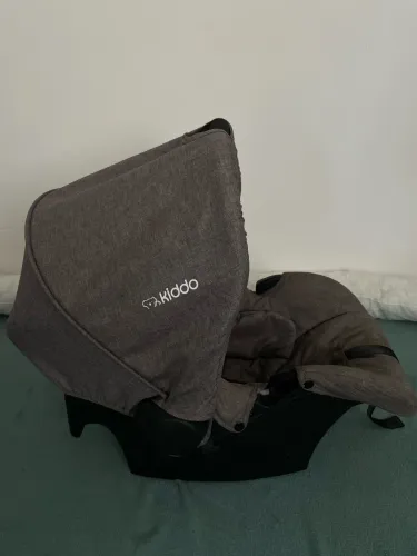 Bebê conforto Kiddo 