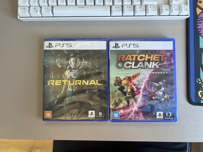 Jogos PS5 - Returnal / Ratchet and Clank