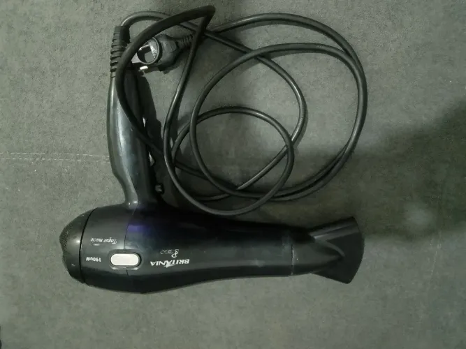 Secador de cabelo Britânia