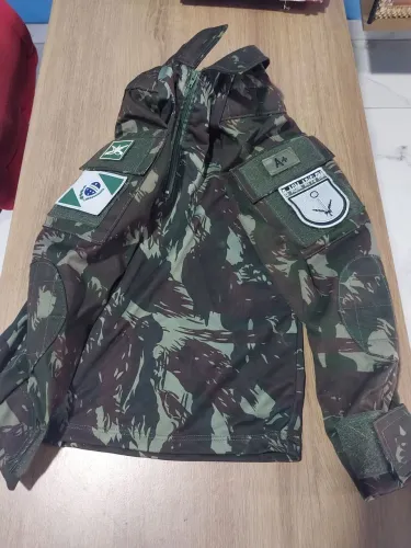Blusa exército ,infantil tamanho 6