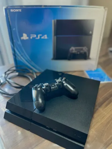 Sony Playstation 4 500gb Standard Cor Preto Onyx