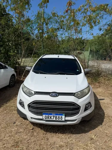 Ford Ecosport Freestyle 1.6 16V Flex 5P 2015