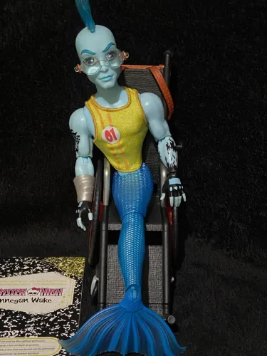 Boneco Monster High Finnegan Wake 