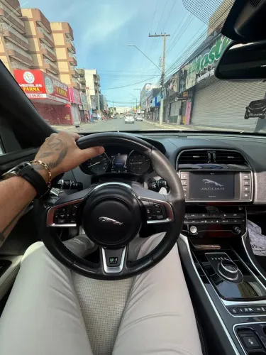 Jaguar XE 2.0 Turboch. R-sport 240/250cv Aut. 2018