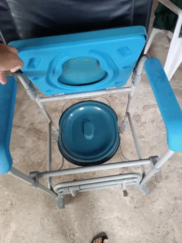 Cadeira de banho com rodas completa