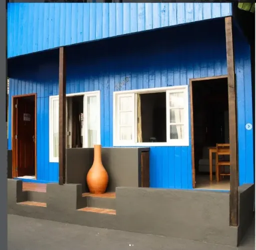 Alugo Casa em Sambaqui