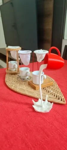 Objetos de decoração para cafeteria, docerias, lanchonete, eventos, ambientes ou cozinhas