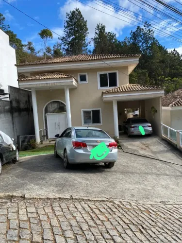 Casa Teresópolis, 4 suites