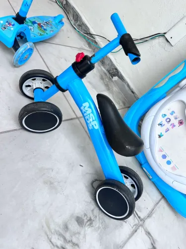 Vendo bicicleta de equilíbrio em perfeito estado!