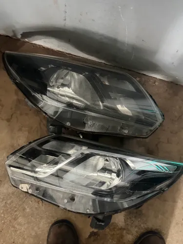 Par de farol s10 2017 a 2024