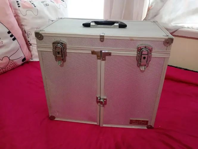 Case de maquiagem 