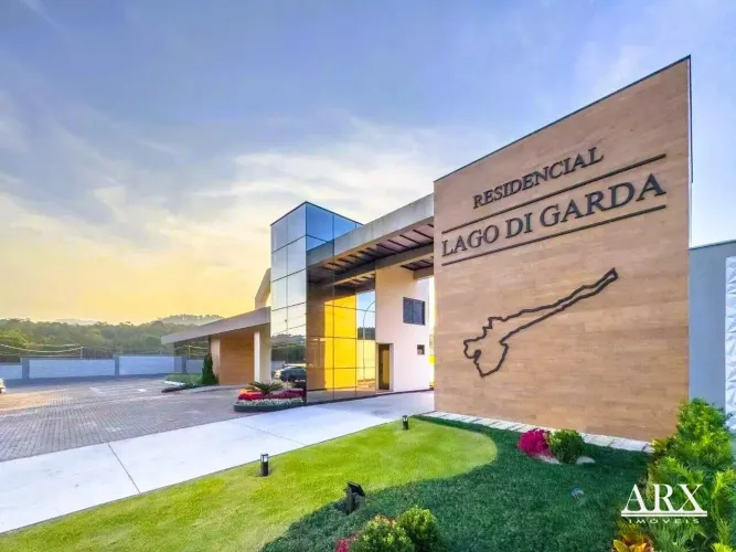 Condomínio Lago di Garda  Bairro Velha, Blumenau