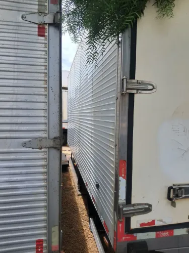 Bau refrigerado 35000