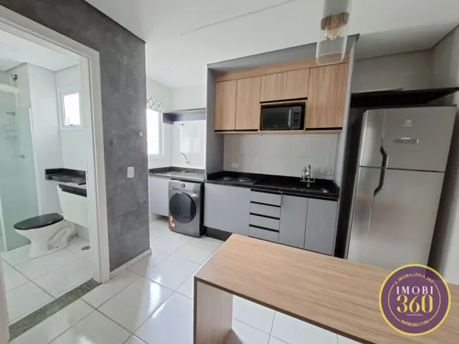 Apartamento com 1 Quarto e 1 banheiro para Alugar, 28 m² por $2.500,00.