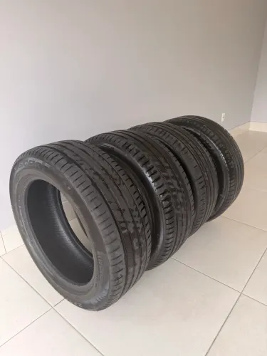 4 Pneus Pirelli 225/55 R18