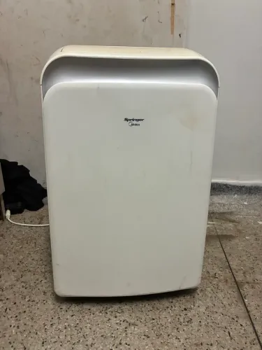 Ar condicionado portátil midea com controle