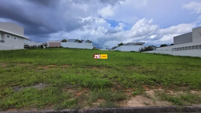 TERRENO EM CONDOMÍNIO COM ACLIVE - JARDIM DOS LAGOS INDAIATUBA SP
