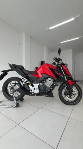 CB 300 F Twister ABS