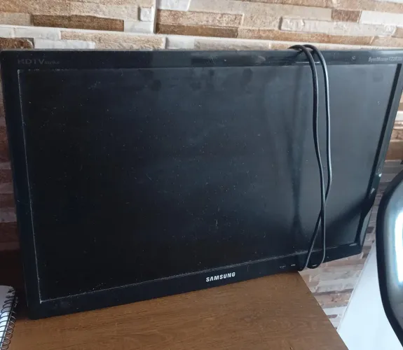 Vendo TV 22 Polegadas
