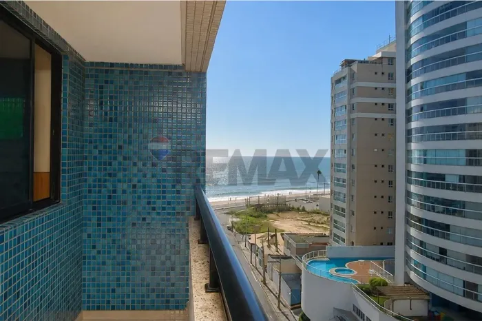 Seu Novo Capítulo Começa Aqui: O Melhor de Armação com Vista para o Mar -2 quartos com suí