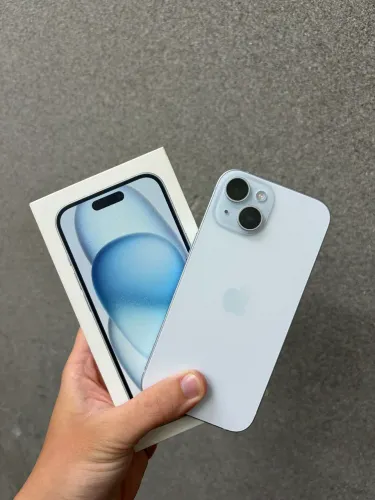 iPhone 15 - sem marcas de uso 