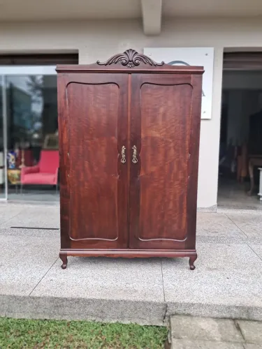 Guarda roupa Antigo de Imbuia