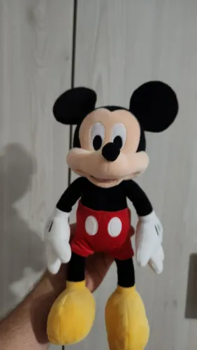 Pelúcia Mikey oficial Disney