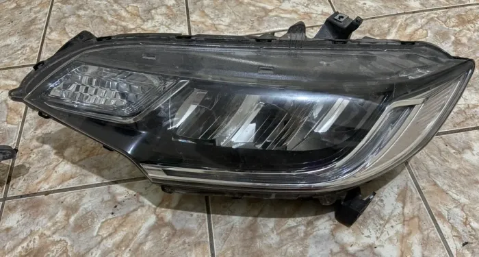 Farol e lanternas Fit full led