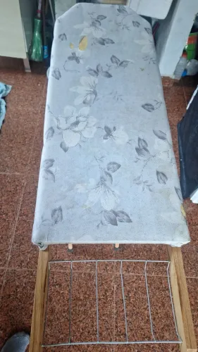 Tábua de passar roupa madeira