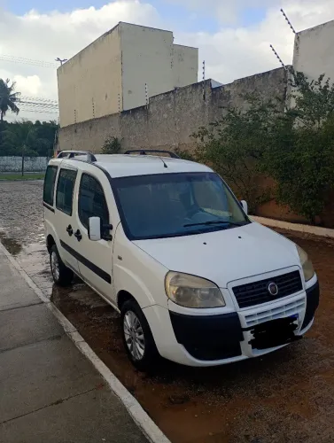 Fiat Doblo Attractive 1.4 Fire Flex 8V 5P 2013