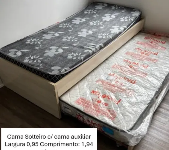 Cama solteiro+ cama auxiliar e colchões