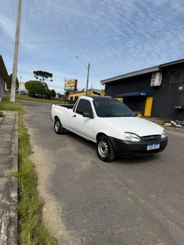 Ford Courier 1.6 L/ 1.6 Flex 2012