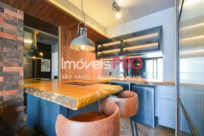 Studio de Alto Padrão em Moema: Decorado por Arquiteta, Pronto para Morar com Lazer Comple
