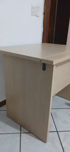 Doação de escrivaninha 