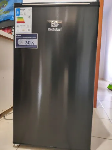 Frigobar Electrolux 90L Efficient EM90B 220V - Excelente Estado