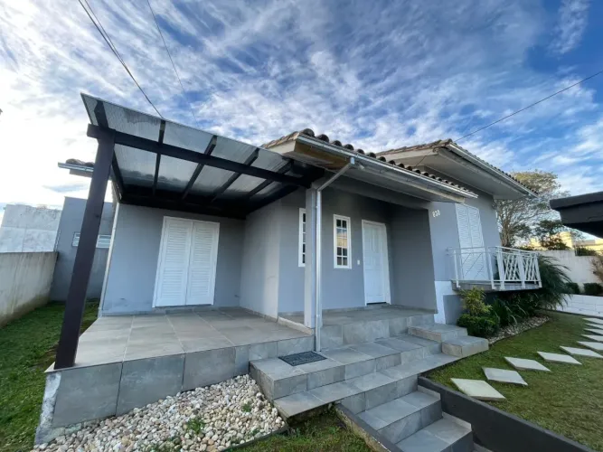 Casa à venda em Santa Bárbara, Criciúma