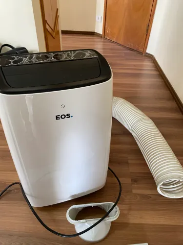 Ar-Condicionado Portátil 12000 BTUs EOS Slim EAP12F 110V