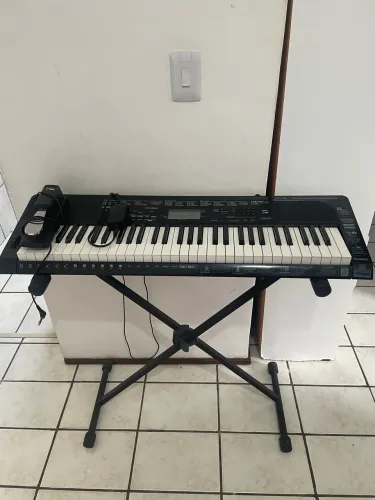 Teclado Casio CTK-3500 + Suporte em X e Pedal de Sustain - Sensitivo / USB