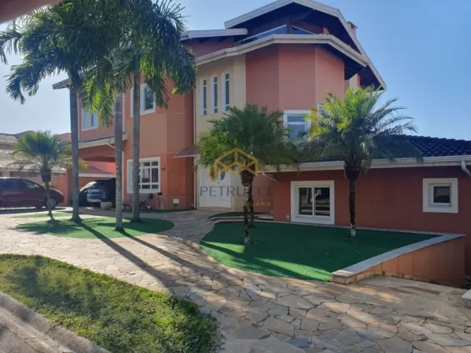 CASA À VENDA NO CONDOMÍNIO TERRAS DO CARIBE EM VALINHOS/SP.