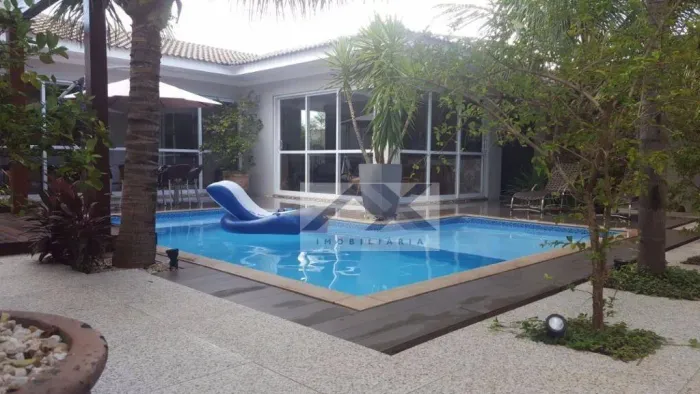 Casa com 3 dormitórios para alugar, 345 m² por R$ 7.000,01/mês - Água do Veado - Piratinin