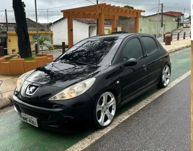 Peugeot 207 XS 1.6 Flex 16V 5P 2010