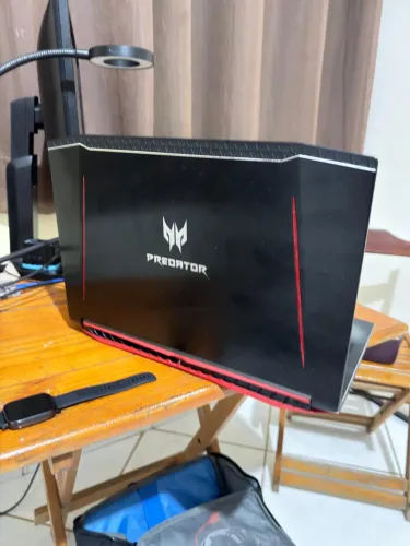 Acer predator Helios 300