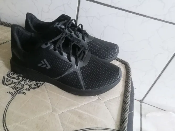 Tênis novo calça N°40